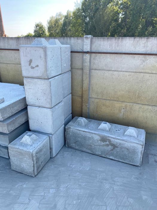 Bloki oporowe, mur oporowy, zapora betonowa
