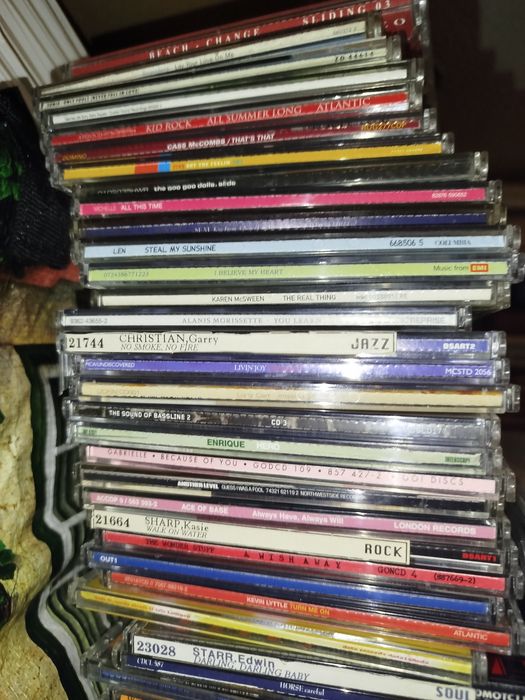 Lote CDs Singles427999816938301442