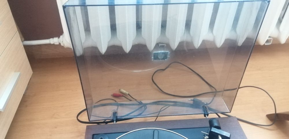 Gramofon Bernard