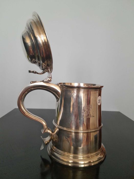 Srebrny kufel  Jerzego II 1736 rok