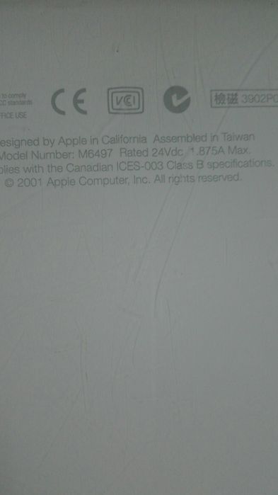 iBook Apple M6497 Avariado