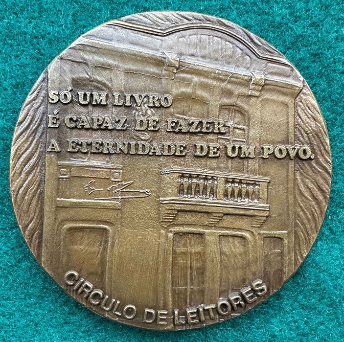 Medalha comemorativa em bronze