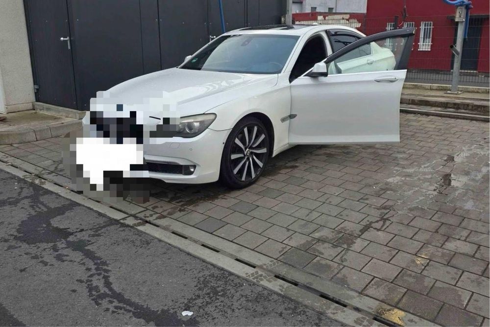 CARRO BMW 740 X-driver Série 7 diesel
