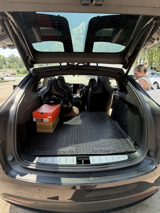 Tesla Model X 2017 VIN 5YJXCCE20HF056521 фото оголошення 7 з 8