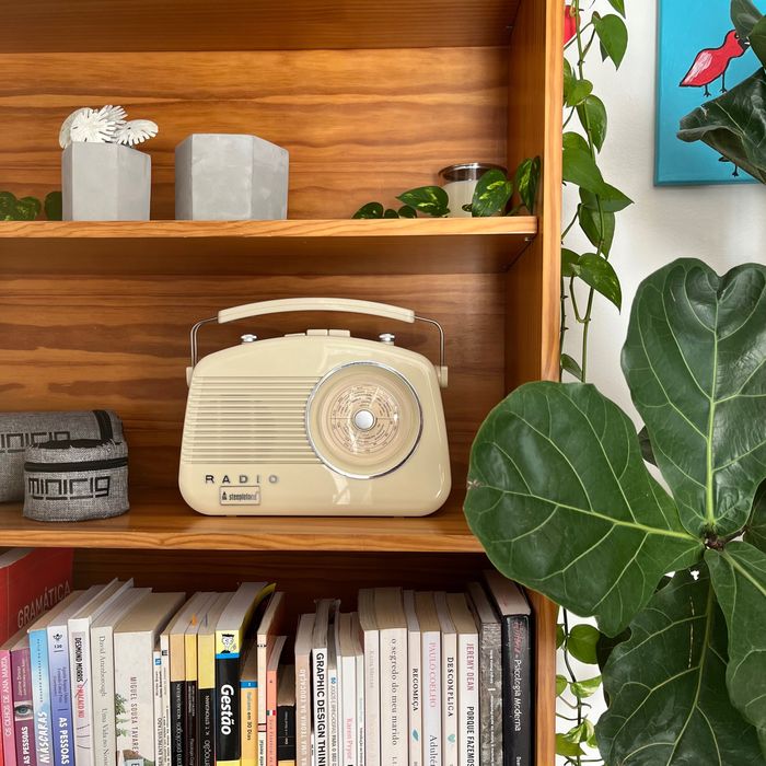 Classic Retro Radio Steepletone