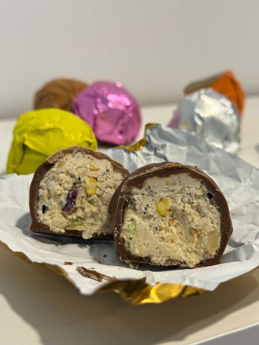 Дубайські цукерки LUX CHOCO  в асортименті