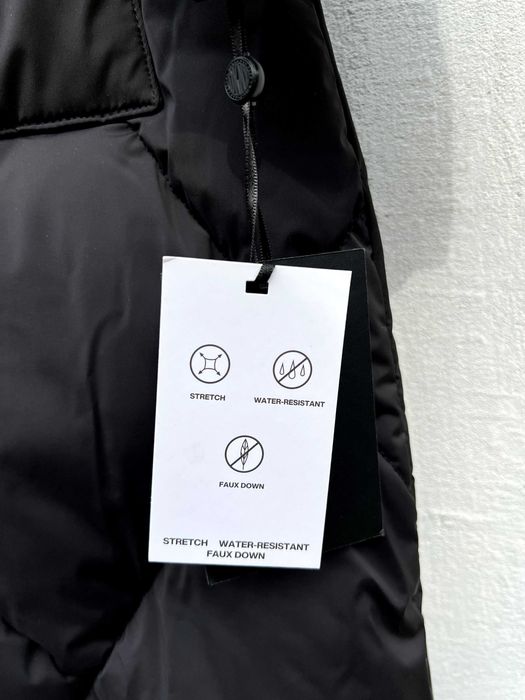 Зимовий пуховик куртка DKNY оригінал L