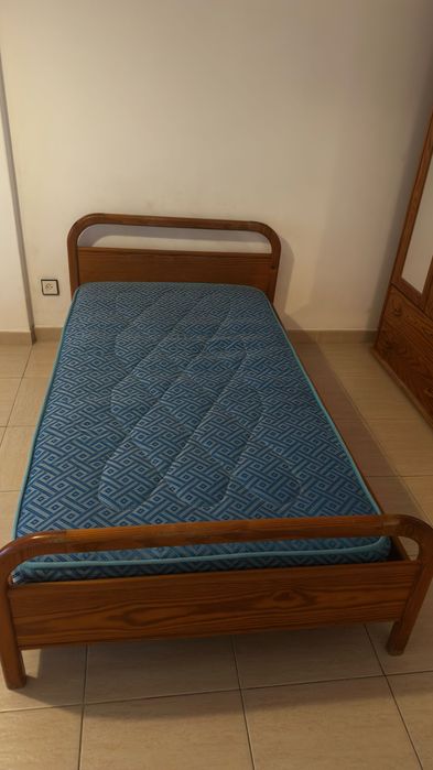 Cama de solteiro