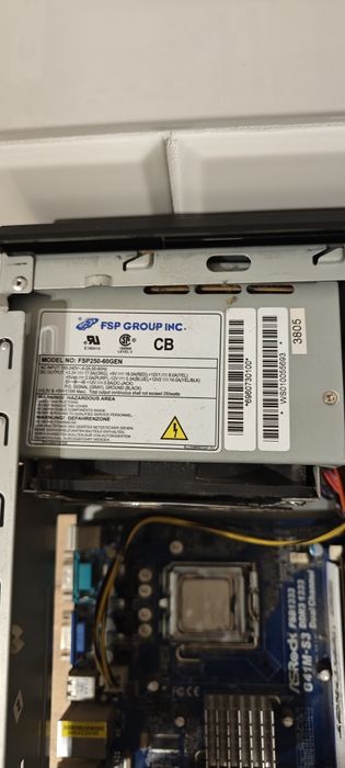 Obudowa do komputera Packard Bell