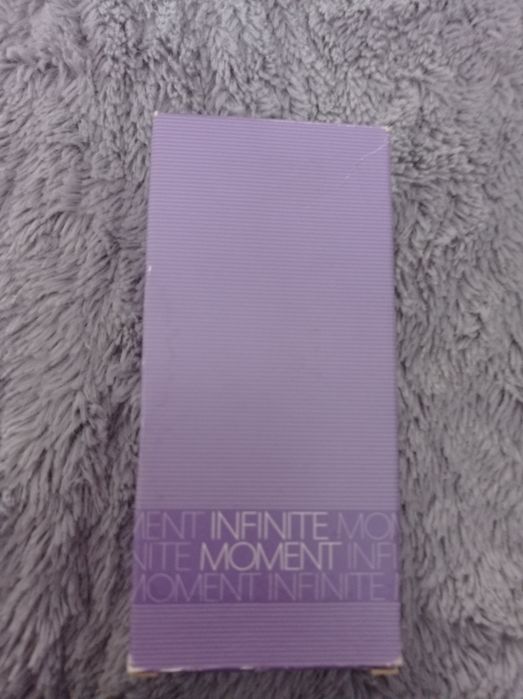 Unikat Infinite moment avon