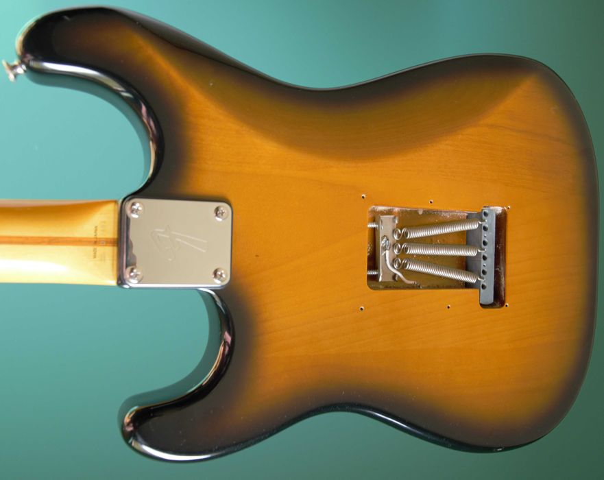 Fender Stratocaster（Made in Japan） Fender Made in Japan Traditional 60s Stratocaster Olympic