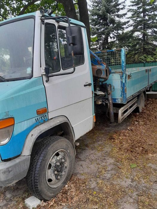 samochód ciężarowy HDS Mercedes- Benz/814 D