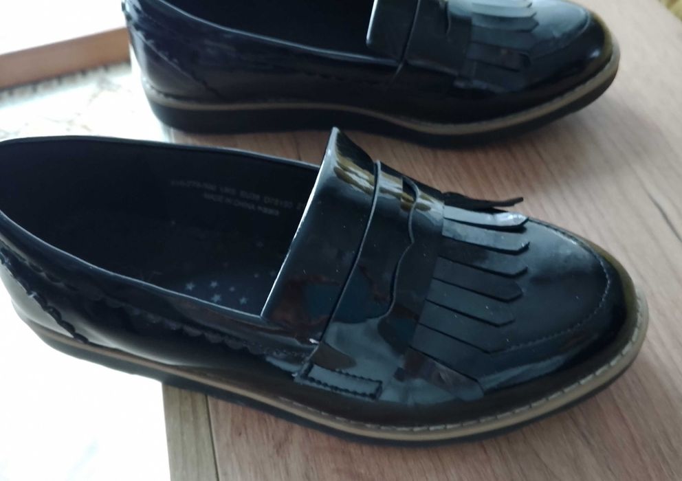 Półbuty typu loafersy