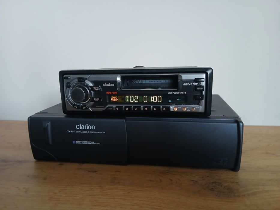 Yountimer retro lata '90 - zestaw Clarion ARX4670R + zmieniarka