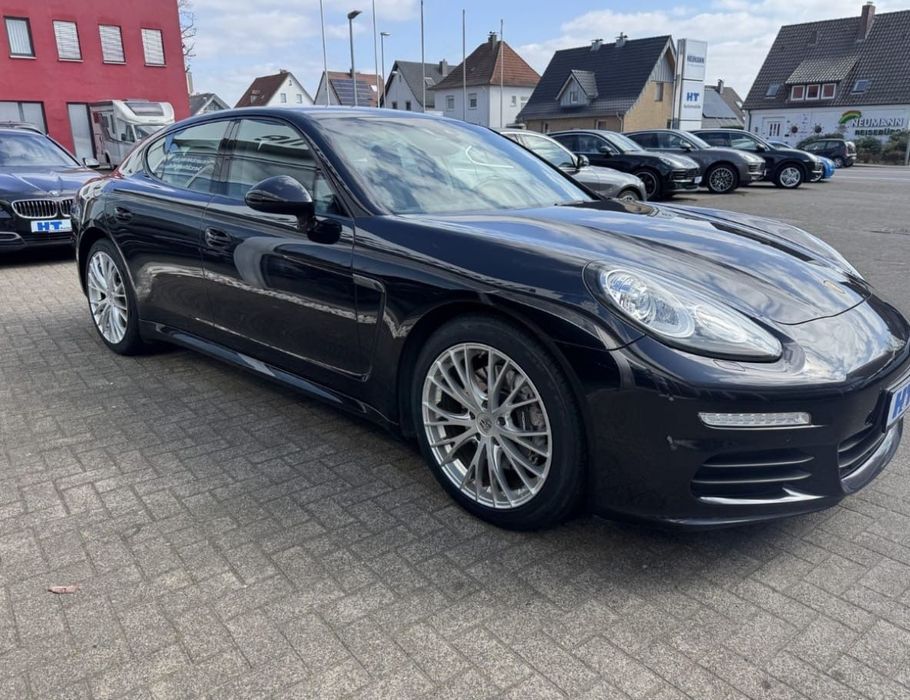 Porsche Panamera 4 PDK Edition foto 2