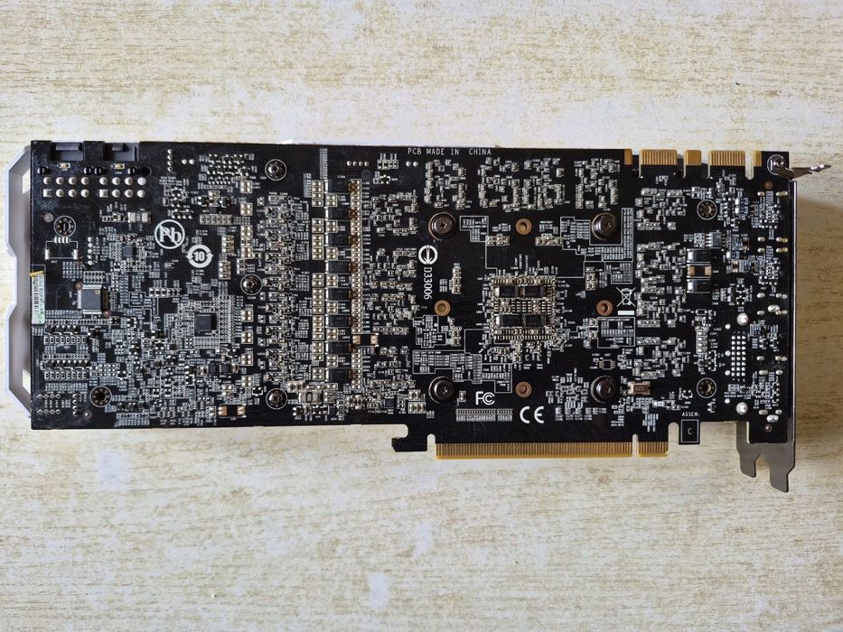 Відеокарта Gigabyte gtx 1080ti 11gb(під відновлення)