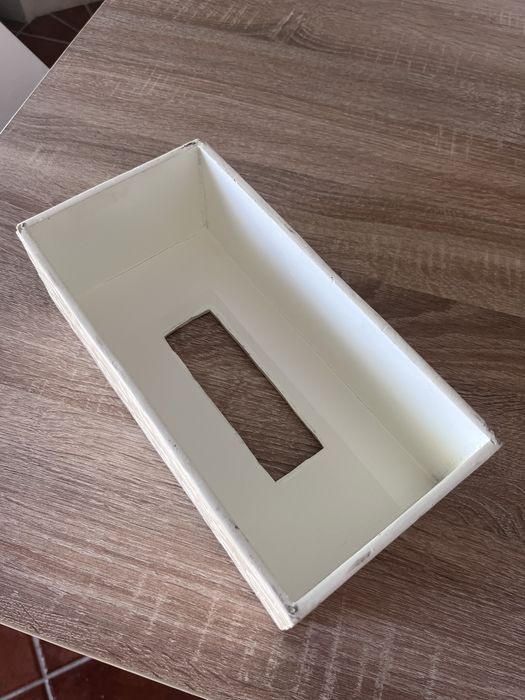 Caixa para lenços em madrepérola Zara Home