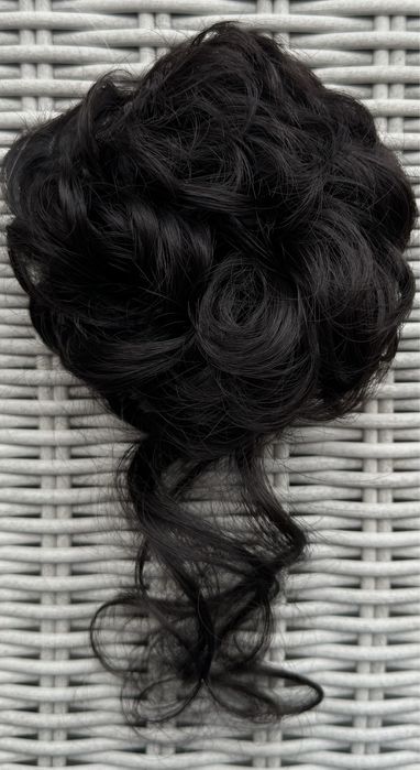 Premium Ultra kok na gumce, kok z lokie bardzo ciemny brąz, włosy 339.