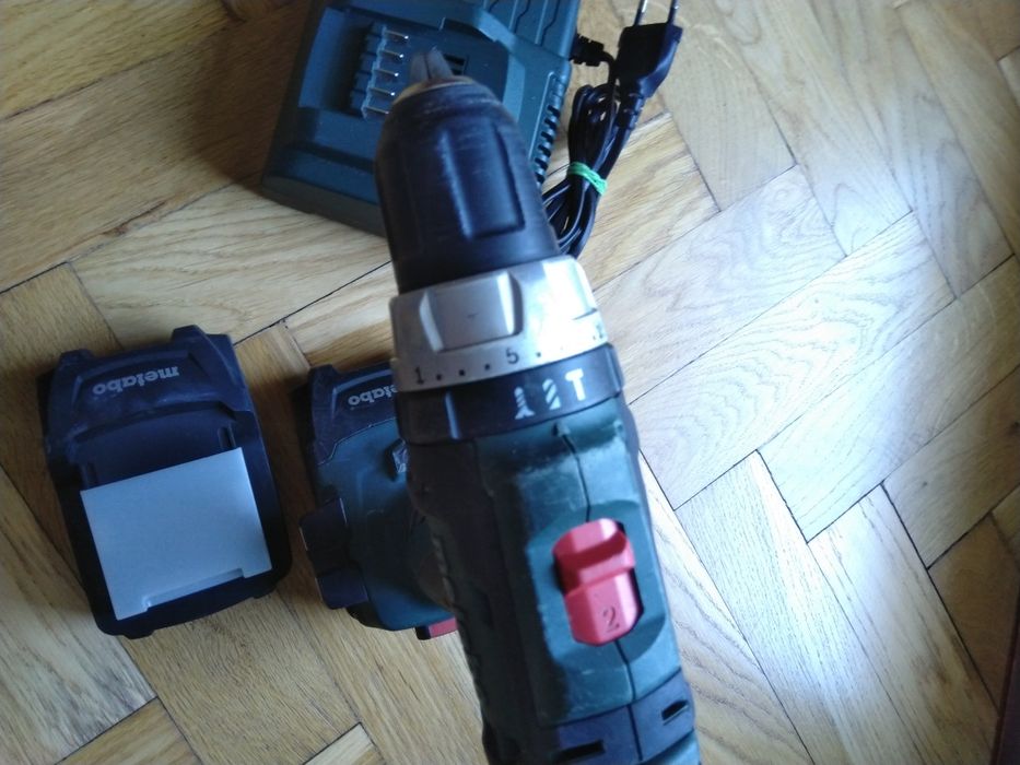 Wiertarka wkrętarka Metabo SB 18 L 18V 2x2Ah Udar