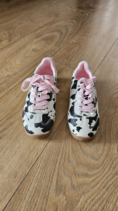 Sneakersy krówka 36