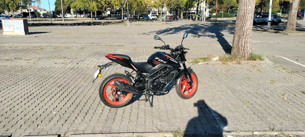 Mota Qjmotor TRX 125