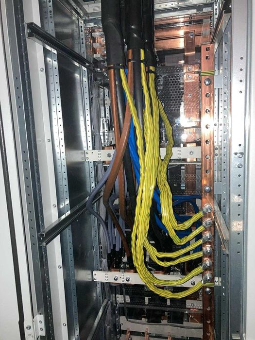 Elektryk Bydgoszcz, Poznań, Nakło i okolice. Instalacje elektryczne, monitoring, systemy alarmowe.