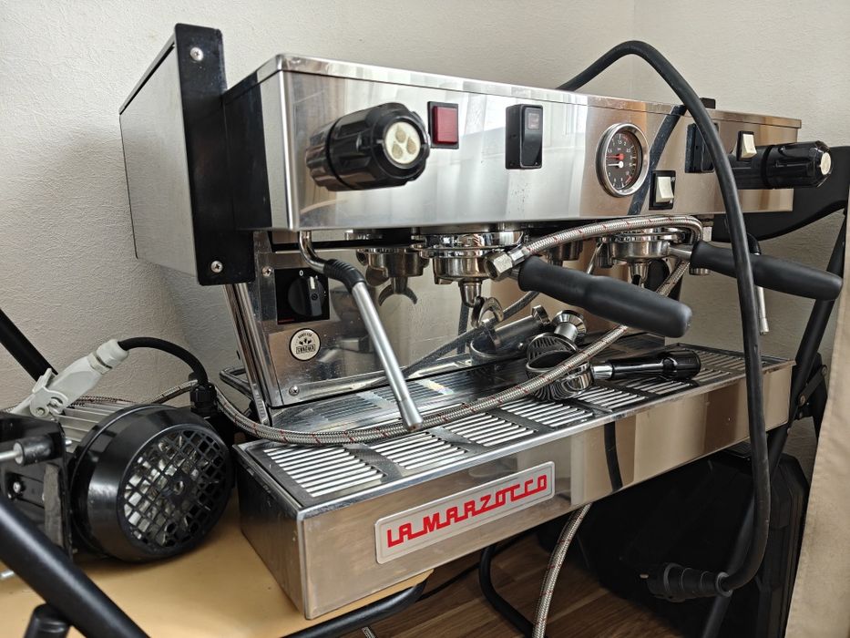 Кавомашина La Marzocco Linea PB 2GR