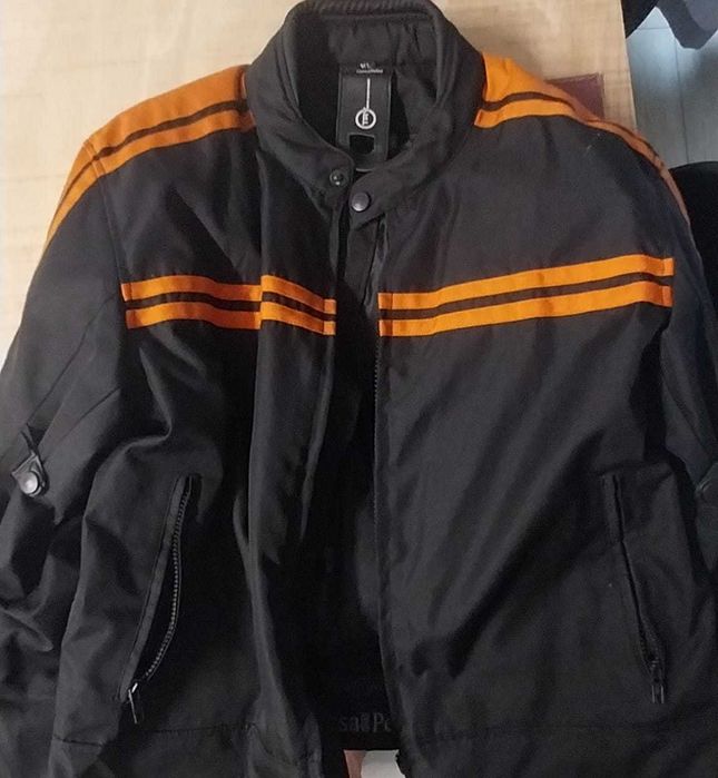 Blusao moto marca casa das peles tamanho (L) vermelho e (XL) laranja com proteção ombros e cotovelos
