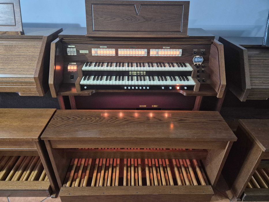Cyfrowe Organy Kościelne Viscount-Domus Vivace Deluxe