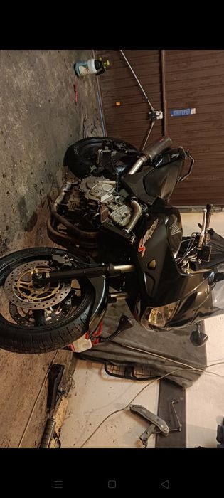 Zamienie honde hornet 600s na auto crossa bądź quada