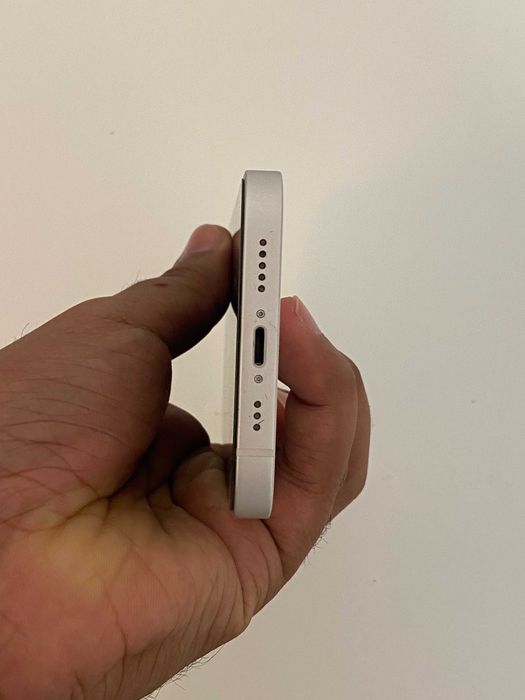 iPhone 13 128GB Branco – Estado de Novo