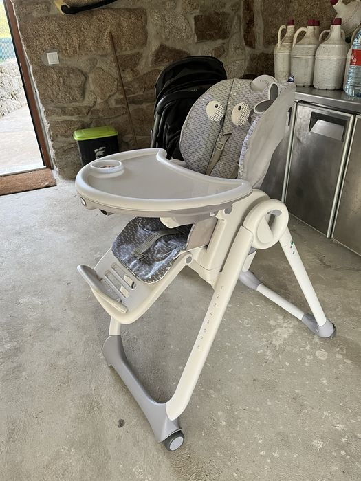 Cadeira refeicao nova