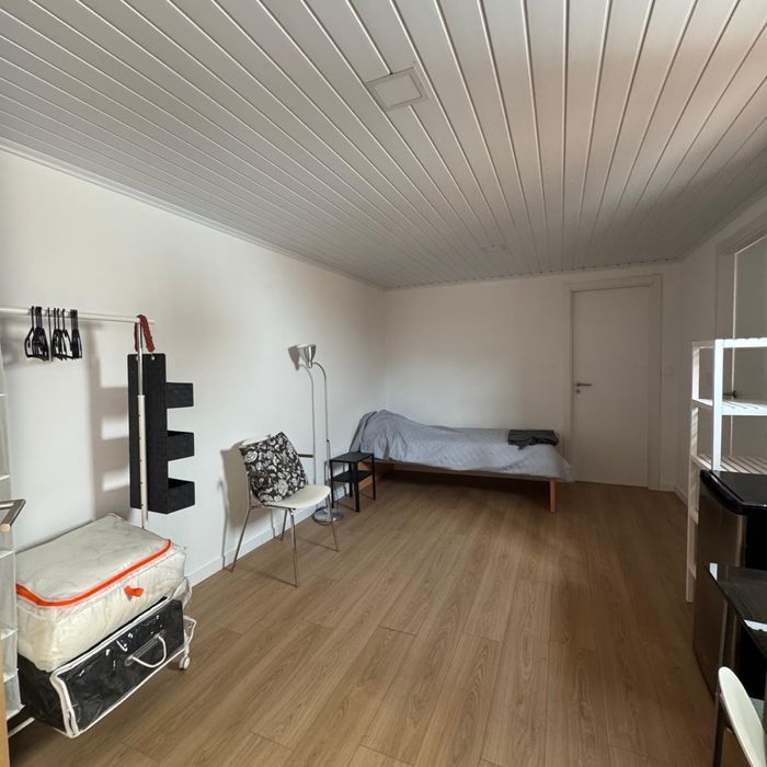 Quarto independente  em Tomar