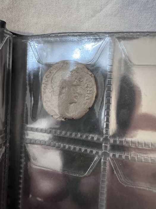 Продаю античні монети