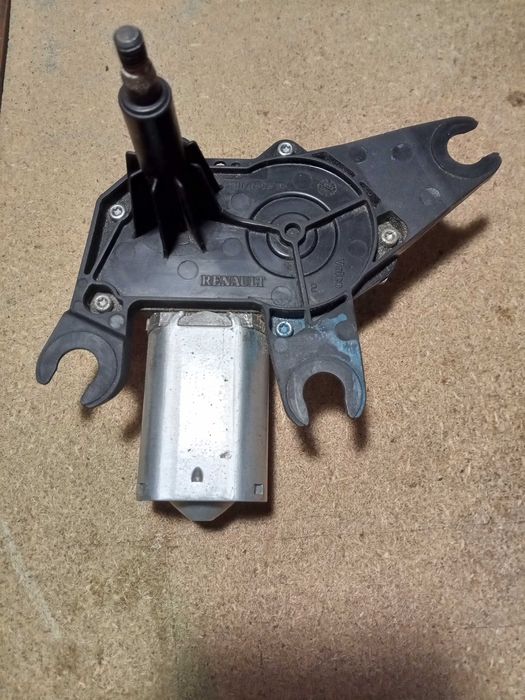 Мотор стеклоочистителя заднего стекла Nissan Micra.Renault