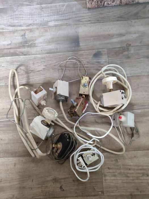 Терморегулятор холодильника