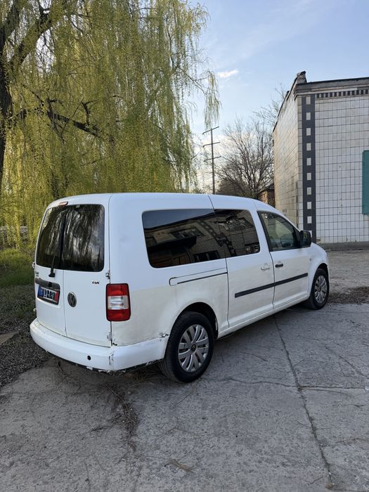 Продам Volkswagen Caddy 2009 год