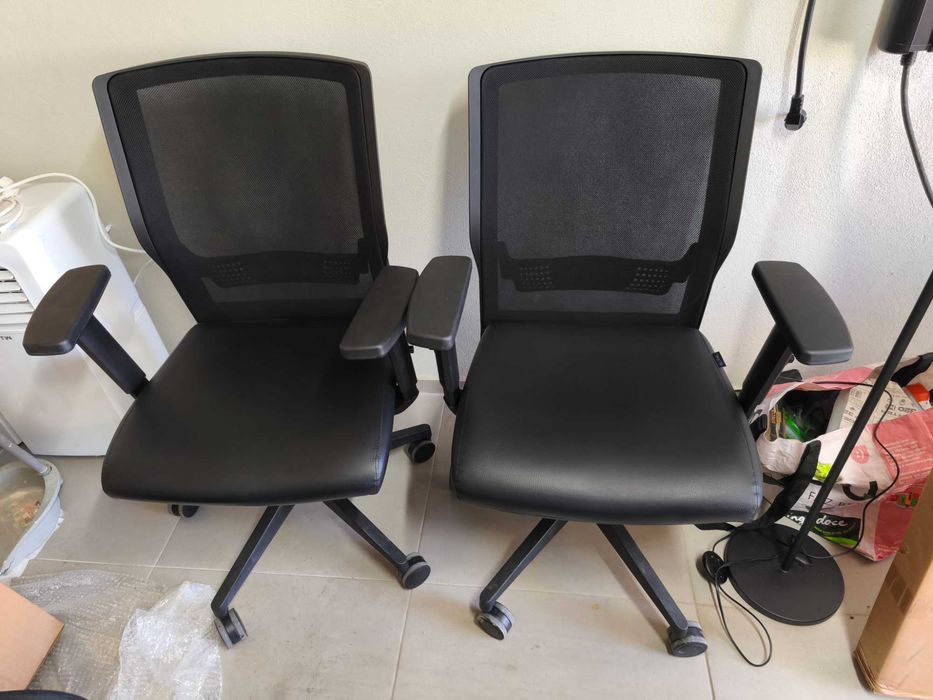 Cadeira de escritório ergonómica ajustável Belone - OPORTUNIDADE