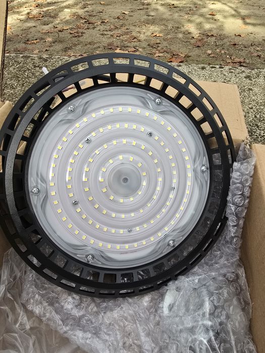 Focos/campânula led 200w