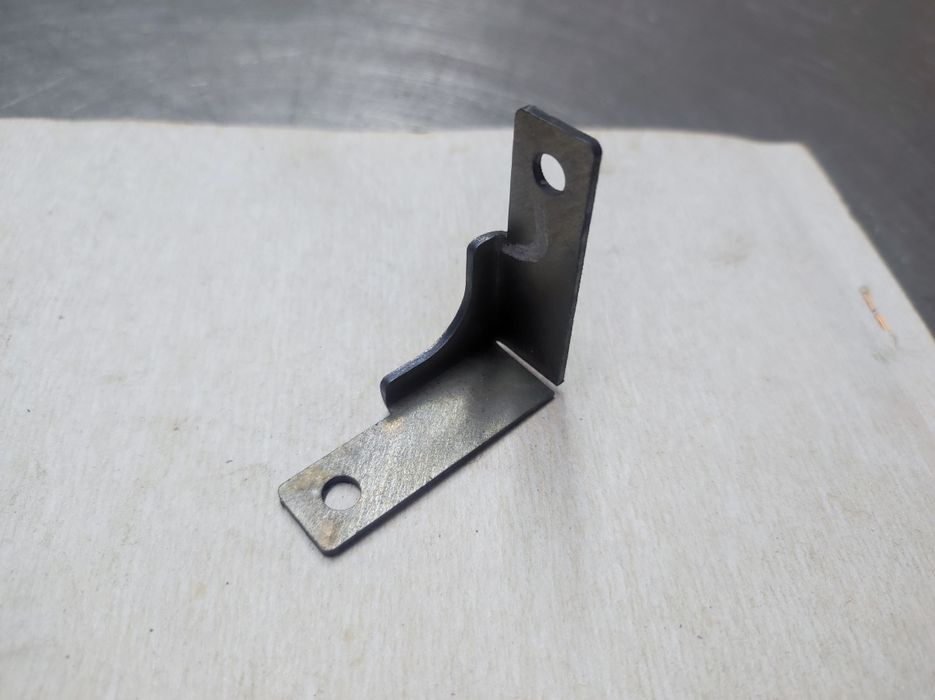 Кутник кріпильний декоративний, уголок декоративный. Кріплення, крепёж