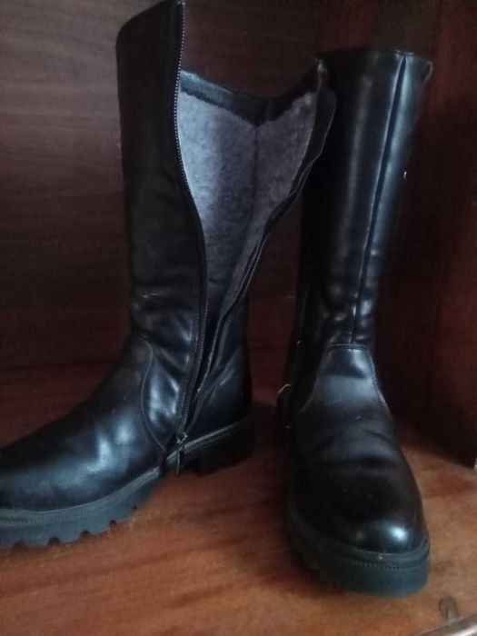 зимове взуття для дівчинки