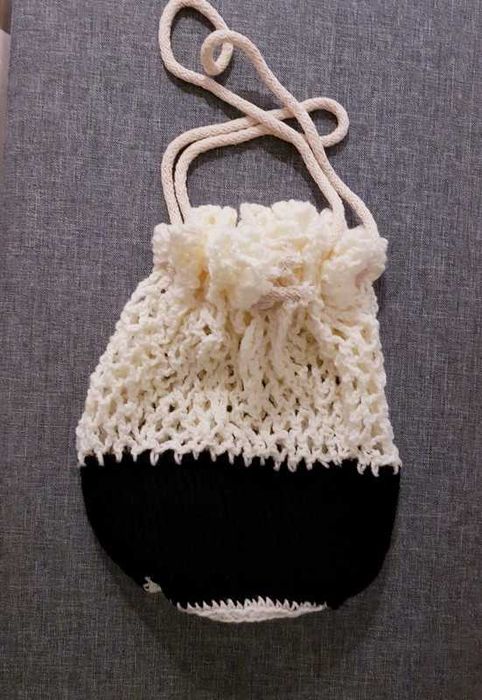 Ażurowa Torebka Worek Szydełkowy Hand Made w stylu Boho