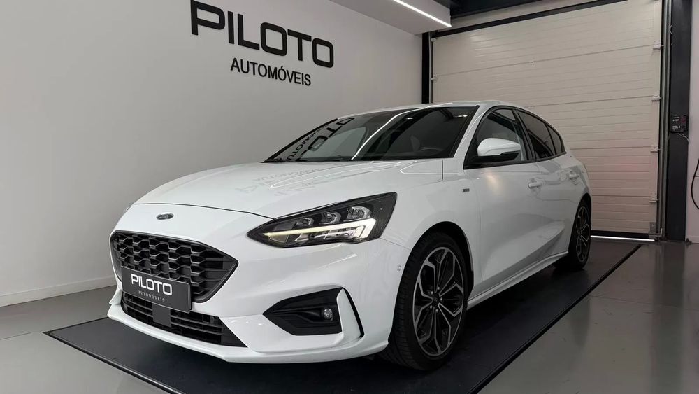 Ford Focus 1.0 EcoBoost S&S ST-LINE STYLE