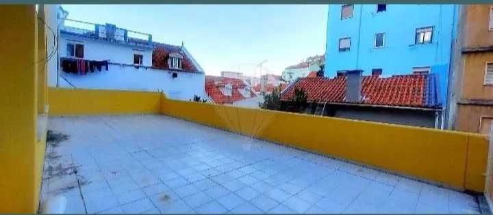 Arrenda-se loja com 191m2