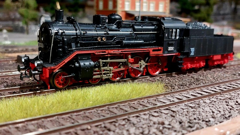 VALOR 525T アンティーク lokomotywa parowa - przedmioty kolekcjonerskie | OLX Antyki