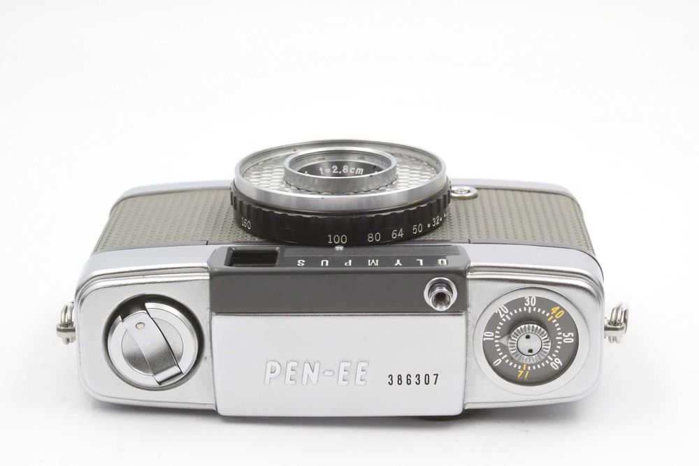 Olympus PEN-EE  D.Zuiko 2.8cm f3.5