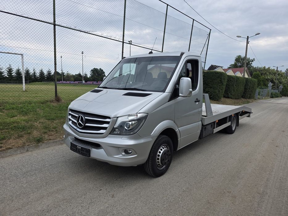 Mercedes Benz sprinter 906 auto laweta bliźniak 519 cdi 3l v6 najazd