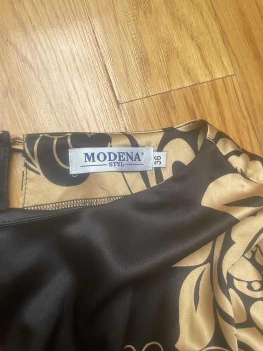 Piekna satynowa sukienka r.S/M