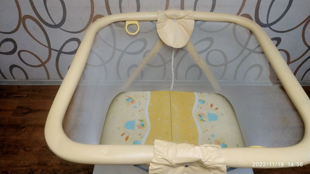 Детский манеж Brevi (Italy)