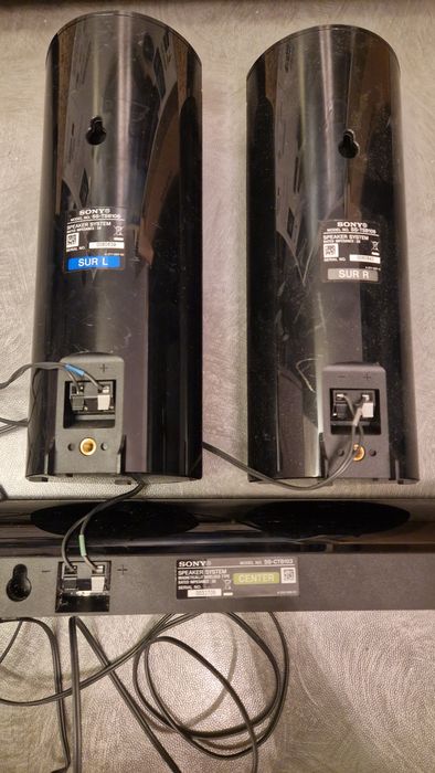 Kino domowe odtwarzacz Blu-ray/amplituner i 5 kolumn Sony BDV-E780W